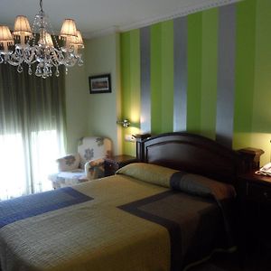Habitación con Cama King